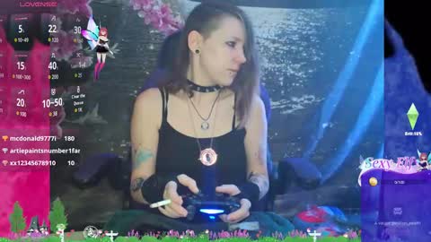 Snapshot of dreadpirate_riyu chatting on 02-21-25, 12:05 Lorelei Riyu online show from 02-21-25, 12:05