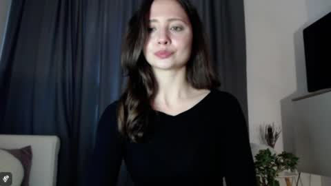 Nicole online show from 04-07-26, 06:47