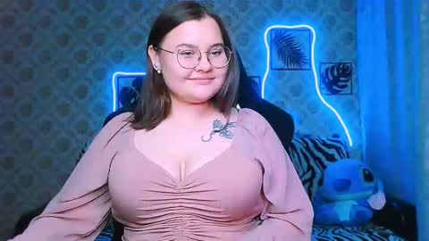 dreamforyoue2 online show from 11-06-25, 07:59