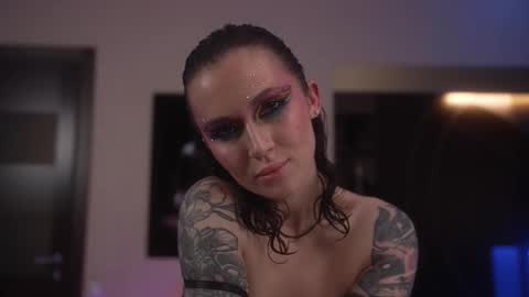 Sarah online show from 02-26-26, 12:09