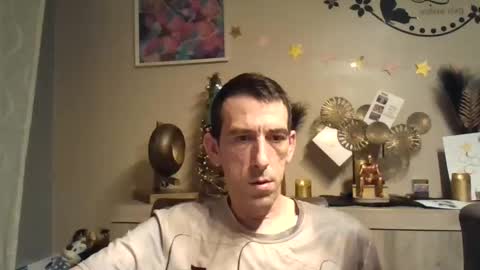 Snapshot of dreamguy38 chatting on 12-13-24, 03:05 dreamguy38 online show from 12-13-24, 03:05