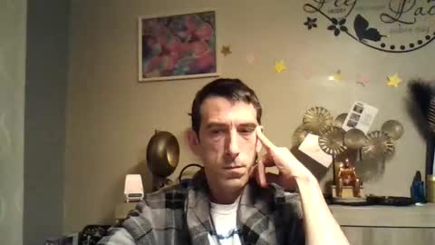 Snapshot of dreamguy38 chatting on 01-04-25, 06:41 dreamguy38 online show from 01-04-25, 06:41