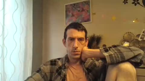 Snapshot of dreamguy38 chatting on 01-12-25, 08:46 dreamguy38 online show from 01-12-25, 08:46