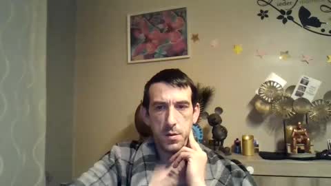 Snapshot of dreamguy38 chatting on 02-02-25, 06:48 dreamguy38 online show from 02-02-25, 06:48