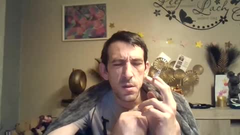 Snapshot of dreamguy38 chatting on 02-08-25, 05:40 dreamguy38 online show from 02-08-25, 05:40