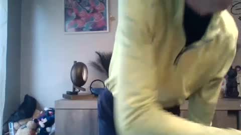 Snapshot of dreamguy38 chatting on 02-10-25, 10:20 dreamguy38 online show from 02-10-25, 10:20