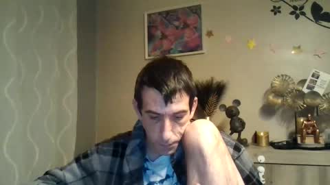 Snapshot of dreamguy38 chatting on 02-11-25, 04:55 dreamguy38 online show from 02-11-25, 04:55