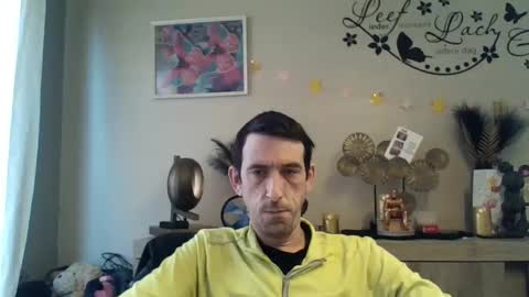 Snapshot of dreamguy38 chatting on 02-14-25, 09:24 dreamguy38 online show from 02-14-25, 09:24