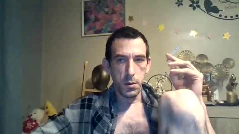 Snapshot of dreamguy38 chatting on 10-05-25, 02:43 dreamguy38 online show from 10-05-25, 02:43