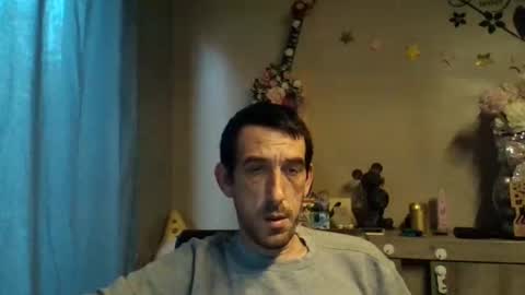 Snapshot of dreamguy38 chatting on 11-02-25, 03:58 dreamguy38 online show from 11-02-25, 03:58