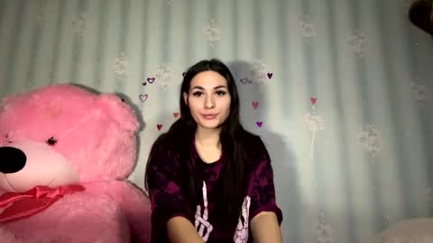 Snapshot of dreamkaren_ chatting on 02-04-25, 02:53 Karina online show from 02-04-25, 02:53