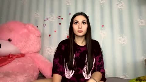 Snapshot of dreamkaren_ chatting on 02-05-25, 01:22 Karina online show from 02-05-25, 01:22