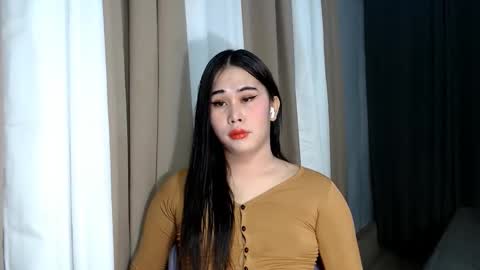 Snapshot of dreammegan chatting on 12-02-24, 02:41 Stacy DONT FORGET TO FOLLOW ME AND THUMBS UP my wife samgrg2 online show from 12-02-24, 02:41