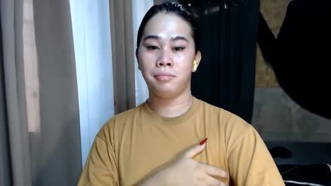 Snapshot of dreammegan chatting on 01-02-25, 03:58 Stacy DONT FORGET TO FOLLOW ME AND THUMBS UP my wife samgrg2 online show from 01-02-25, 03:58