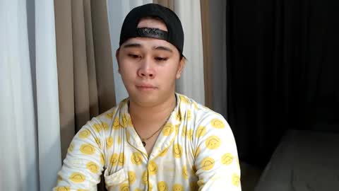 Snapshot of dreammegan chatting on 01-23-25, 04:04 Stacy DONT FORGET TO FOLLOW ME AND THUMBS UP my wife samgrg2 online show from 01-23-25, 04:04