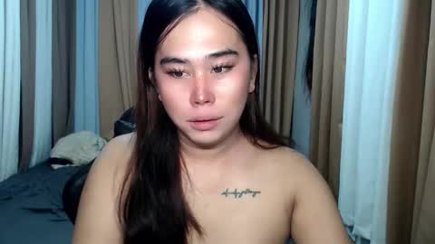 Snapshot of dreammegan chatting on 09-23-25, 09:29 Stacy DONT FORGET TO FOLLOW ME AND THUMBS UP my wife samgrg2 online show from 09-23-25, 09:29