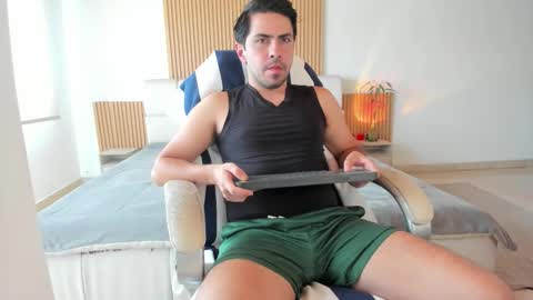 Diego online show from 11-23-25, 07:24