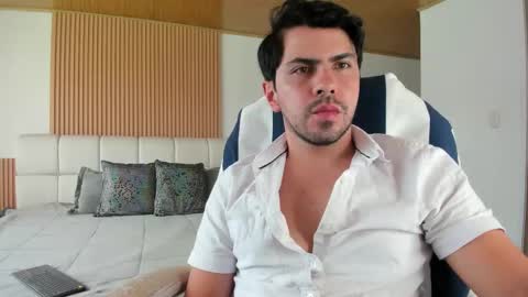 Diego online show from 11-26-25, 06:31