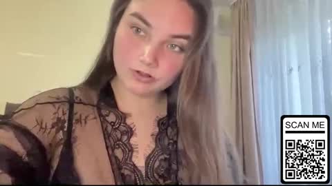 Mila online show from 09-17-25, 02:41