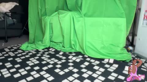 Dreamy online show from 01-06-25, 05:30