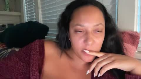 RIRI OR DREAMY online show from 11-07-25, 12:43