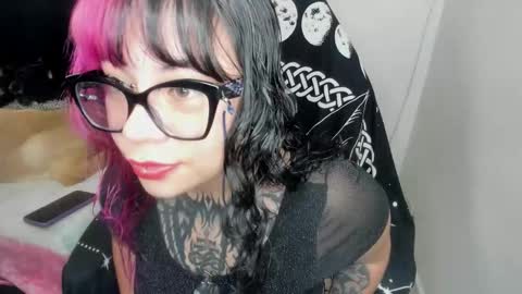 Driana online show from 10-09-25, 03:59