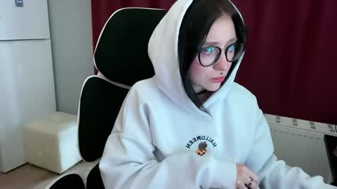 Tara  Sonny online show from 12-29-24, 11:18