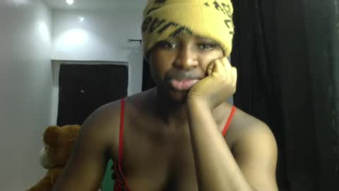 dripping_luna online show from 12-30-24, 02:09