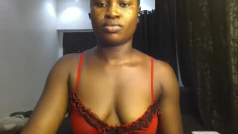 dripping_luna online show from 01-29-25, 12:01