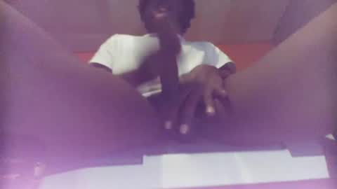 Snapshot of drkmelanin chatting on 09-27-25, 10:59 B1GW1LLYDAGOAT online show from 09-27-25, 10:59