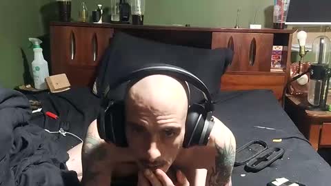 Snapshot of drkstar82 chatting on 02-26-26, 10:14 Dark Star online show from 02-26-26, 10:14