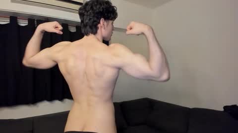 Snapshot of drmozo chatting on 11-10-25, 08:19 Alexander online show from 11-10-25, 08:19