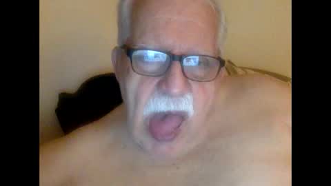 drnick069 online show from 10-04-25, 08:01