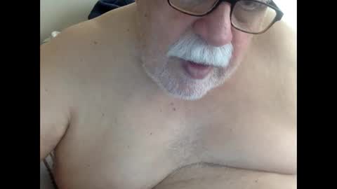 drnick069 online show from 04-10-26, 04:01