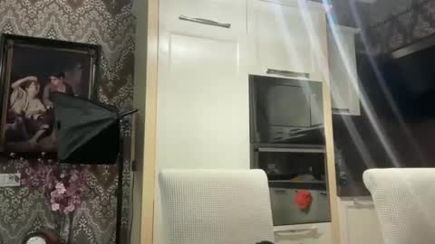 Dr. Resa online show from 02-26-25, 05:28