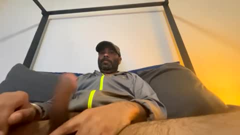 Snapshot of drspunkalott chatting on 12-03-24, 12:13 drspunkalott online show from 12-03-24, 12:13