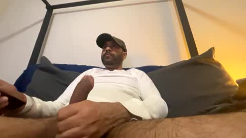 Snapshot of drspunkalott chatting on 12-12-24, 08:57 drspunkalott online show from 12-12-24, 08:57