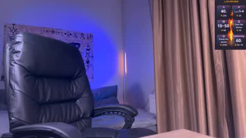 Mistress Lola Slavic witch online show from 12-03-25, 08:45