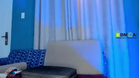 duamilktits online show from 03-30-26, 08:59