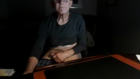 DublNikl online show from 12-31-24, 07:42