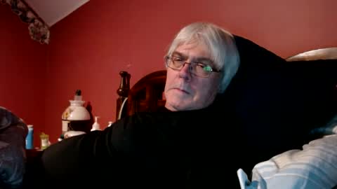 Doug online show from 12-24-24, 09:33
