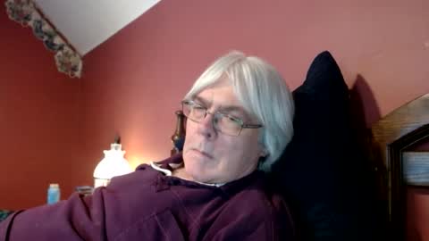 Doug online show from 02-11-25, 06:11