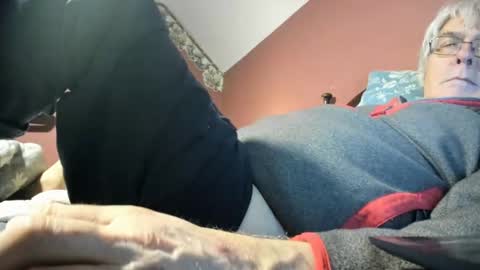 Doug online show from 11-01-25, 01:07