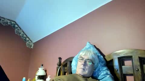 Doug online show from 11-21-25, 01:37