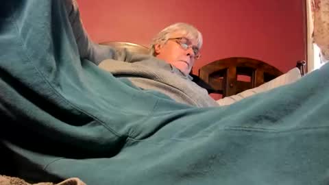 Doug online show from 03-03-26, 03:40