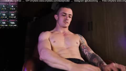 Snapshot of duke_j chatting on 03-11-25, 03:16 DUKE J              online show from 03-11-25, 03:16