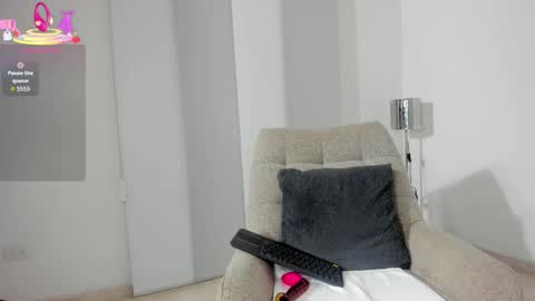 Dulce online show from 12-19-25, 09:27