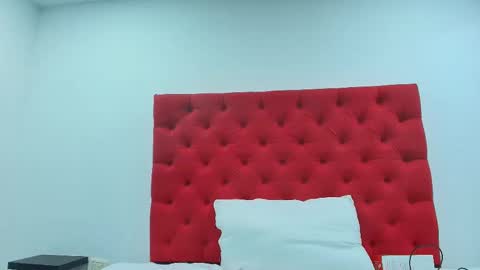 Snapshot of dulce__candy_ chatting on 09-19-25, 01:56  Dulce Candy  online show from 09-19-25, 01:56