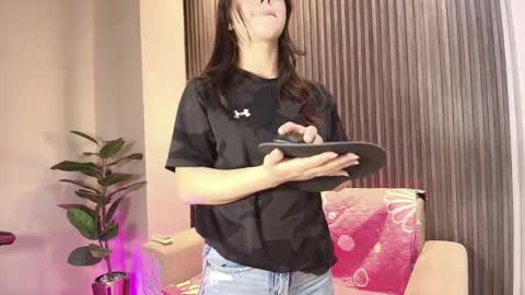 dulce__fiore07 online show from 09-12-25, 12:38
