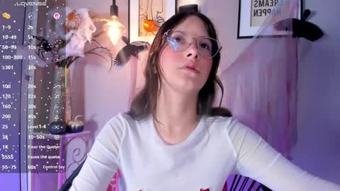 dulce__fiore07 online show from 10-29-25, 01:35